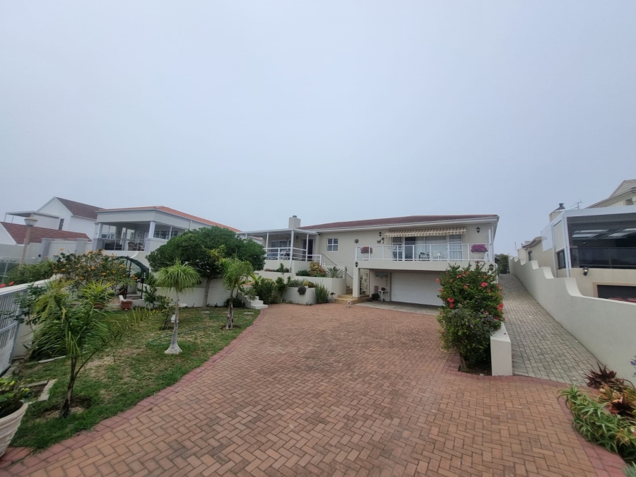 4 Bedroom Property for Sale in Port Owen Western Cape